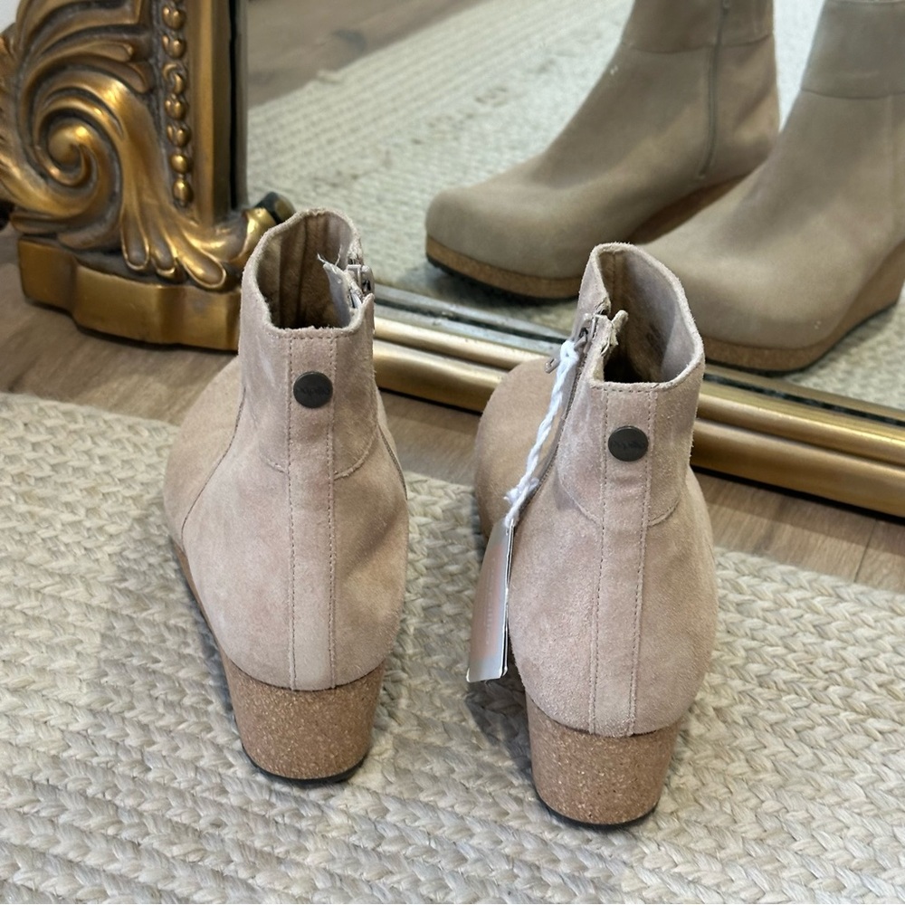 NEW Birkenstock Ebba Suede Leather Wedge Boot Warm Sand NWT - Picture 5 of 7
